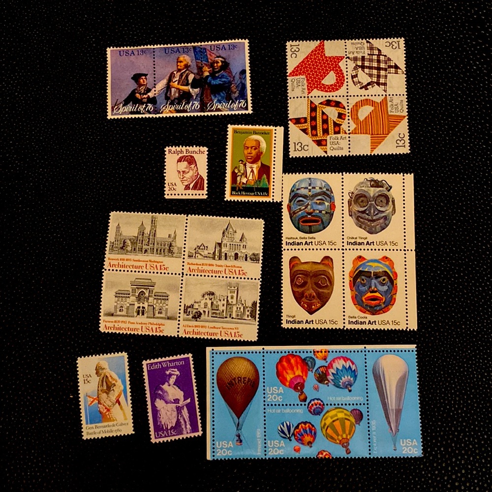 Vintage US Postage Stamps Uncirculated Commemorative